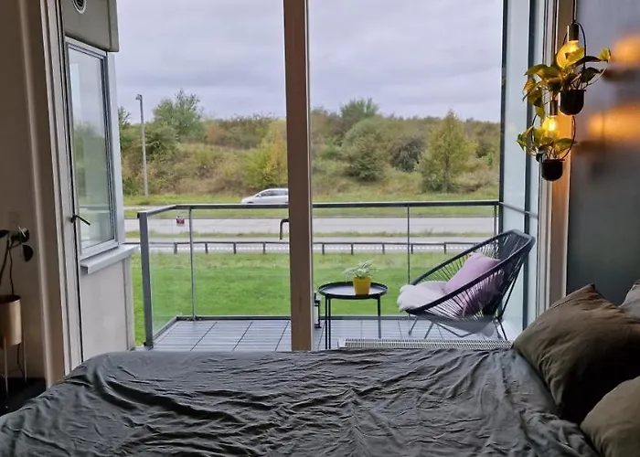 Modern, Fully Equipped Flat Apartment *